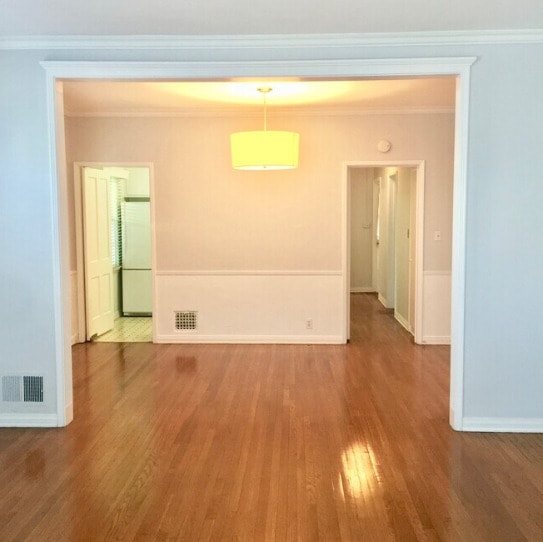 Photo - Becker Apartments