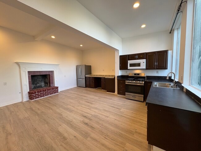 Photo - 1402 San Remo Dr