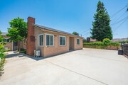 Photo - Fully Furnished 2BR Home with Crib — Mid-T...