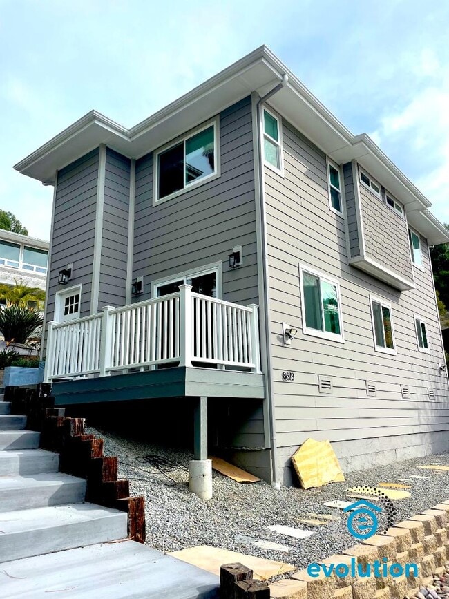 Photo - 8673 Golf Dr