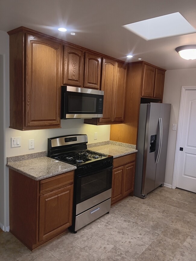 Photo - 7341 Newlin Ave