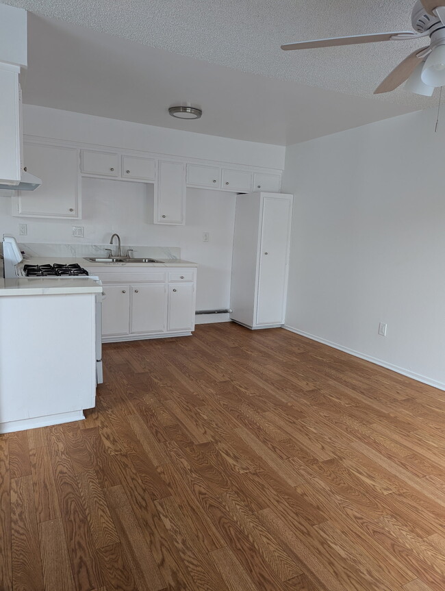 Photo - Charter House Apartments