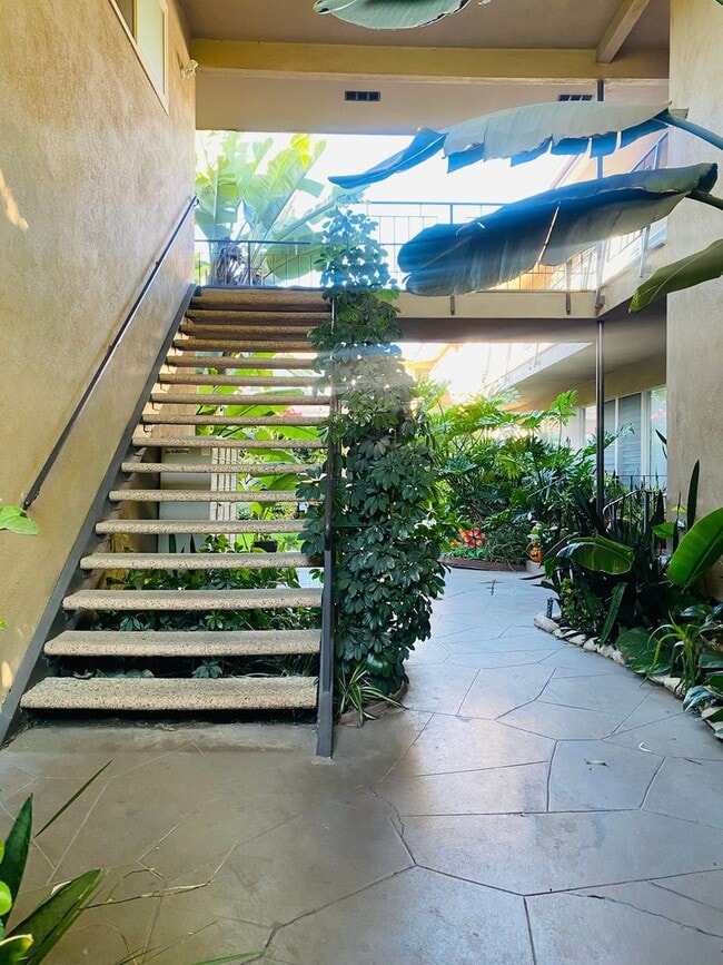 Photo - Beautiful 2 Bedroom Condo In Long Beach