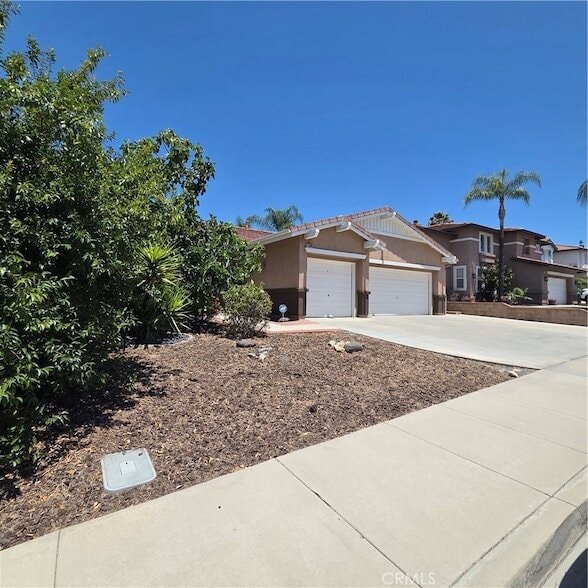 Photo - 41089 Robards Way