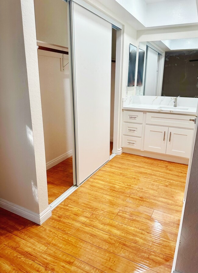 Photo - 10968 Buckingham Way