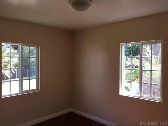 Photo - Voltaire Street - where you want to be.   2/1  $2690