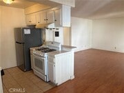 Photo - 415 N 3rd St Unit F