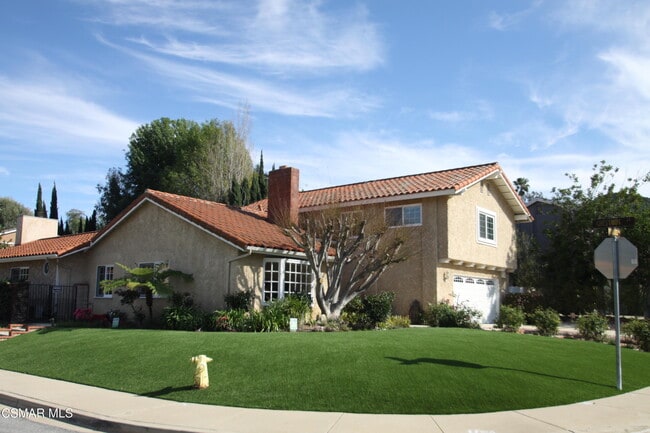 Photo - 186 Poplar Crest Ave