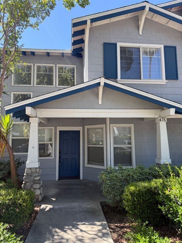 Photo - 476 E Center St Townhome