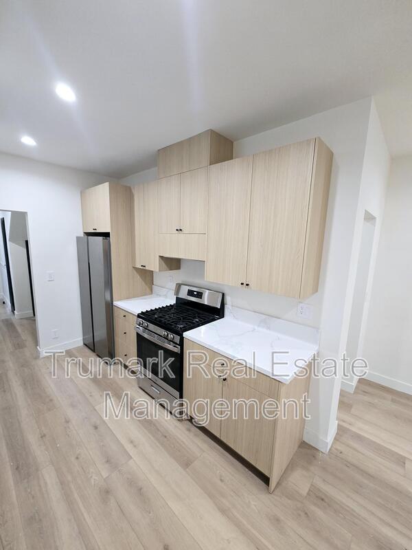 Photo - 609 E Garfield Ave