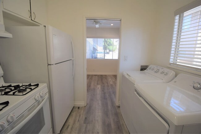 Photo - 4334 Mammoth Ave Unit 05