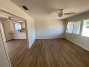 Photo - 3 Bedroom, 2 Bathroom Single Story House i...
