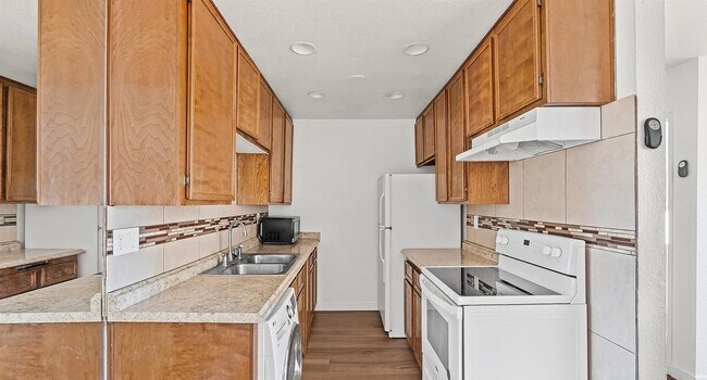 Photo - 1551 Broadway Unit 23