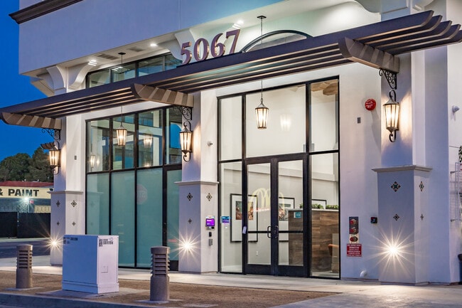 Photo - RBM LaBrea & 12th Apartments