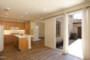 Photo - 326 Lakeview Ct