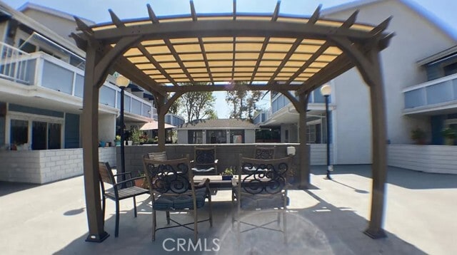 Photo - 18427 Vincennes St Unit 5