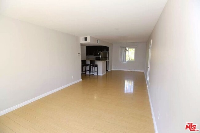 Photo - 4405 Matilija Ave Unit 8