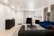 Photo - 703 Locust St