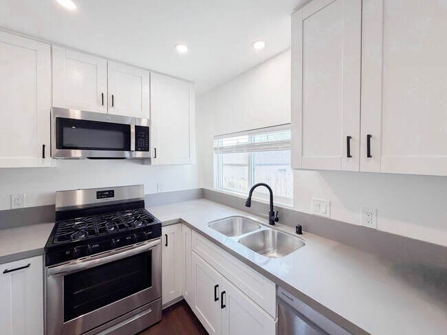 Photo - 721-27 E 22nd St Unit E22NDST-725