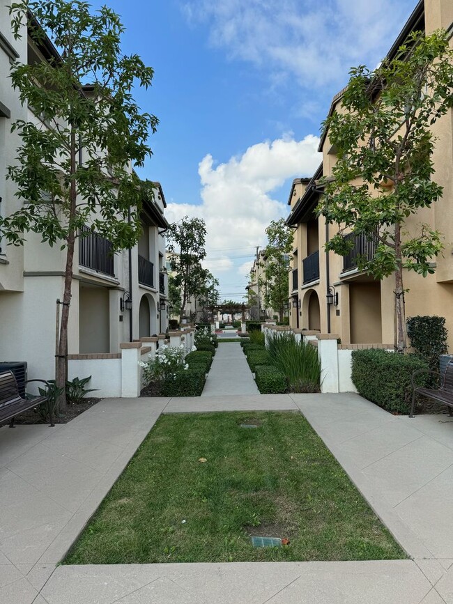 Photo - 15330 Jasmine Ln