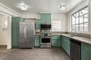 Photo - 339 Ave F