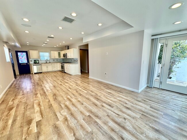 Photo - 15 Quarterdeck St