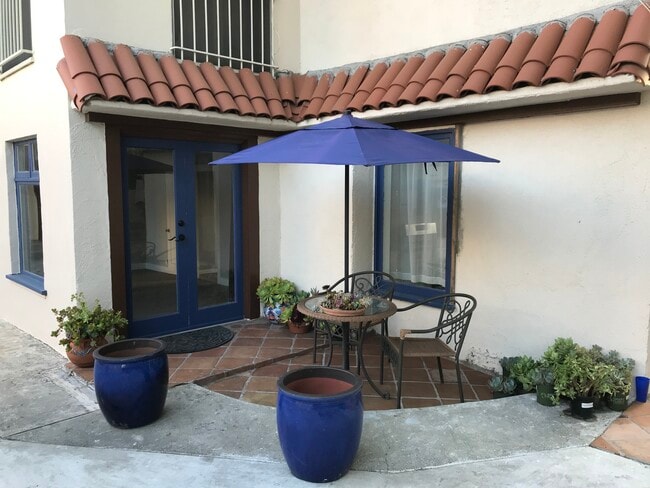 Building Photo - 1357 E Orange Grove Blvd Unit 1357 Orange Grove
