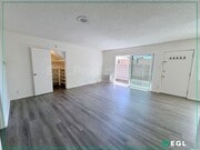 Photo - 613 Westbourne Dr Unit 2