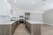 Photo - 10218 Fernglen Ave Unit 101