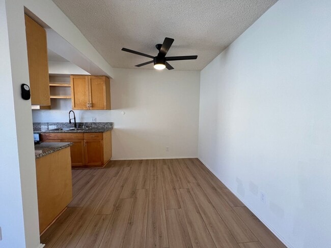 Photo - 3545 Keystone Av Unit 6