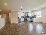 Photo - 963 N Wilton Pl Unit 963 1/2