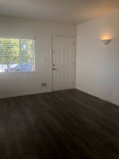 Building Photo - 2417 Arizona Ave Unit 2419 Arizona Ave