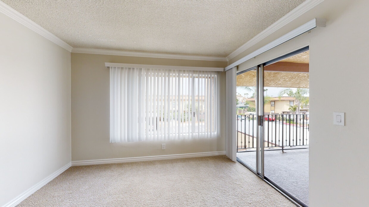 3D Tour - Los Arbolitos Huntington Beach Apartments