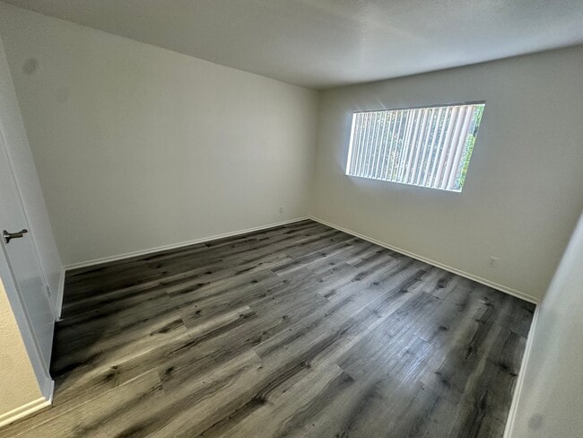 Photo - 15009 Moorpark St Unit 308