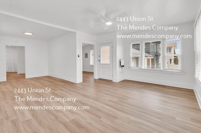 Photo - 2443 Union St