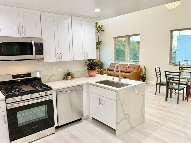 Photo - 11753 Iowa Ave