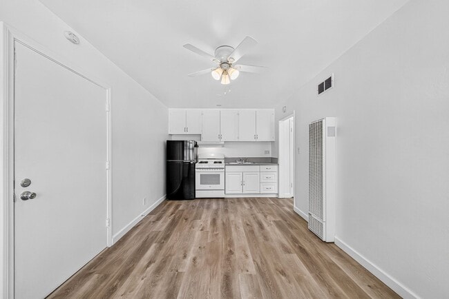 Photo - 203 W 3rd Ave Unit 319-D