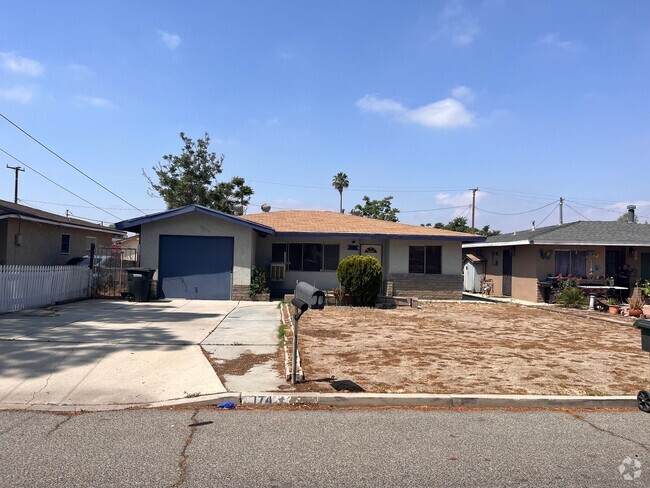 Building Photo - Cozy Home in San Jacinto on Large Lot