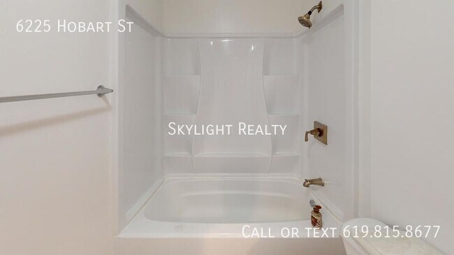 Photo - 6225 Hobart St