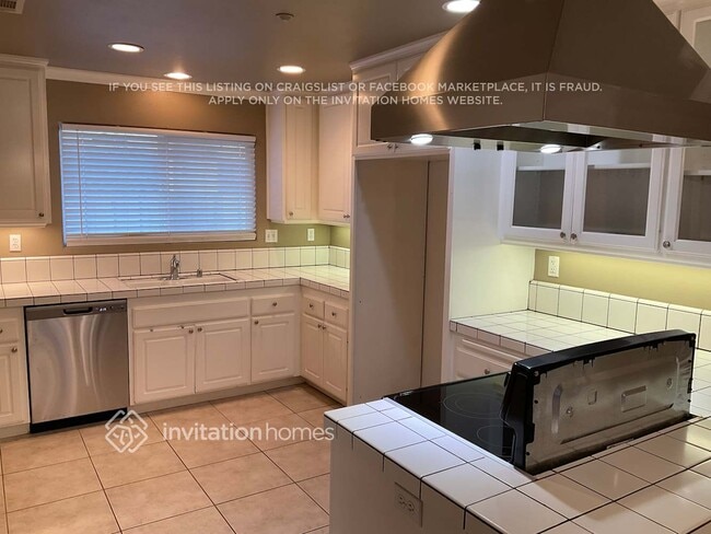 Photo - 1315 E Mission Rd