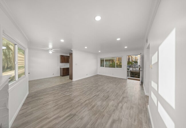 Photo - 211 E California Ave Unit 9B