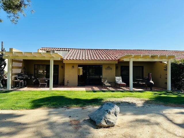 Building Photo - 77229 Olympic Way Rental