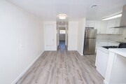 Photo - 325 Compton St Apartment Unit B