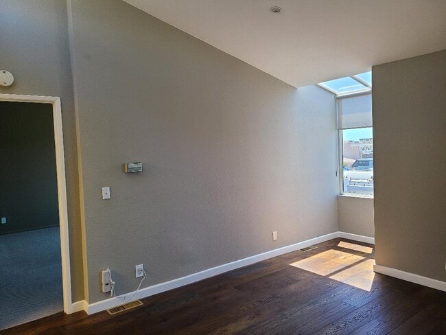 Photo - 1428 Hermosa Ave