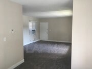 Photo - 108 N Kenwood St House