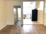 Photo - 1320 N Martel Ave Unit 6