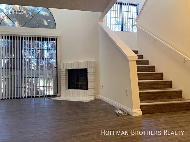 Photo - 9801 Tabor St Unit 102