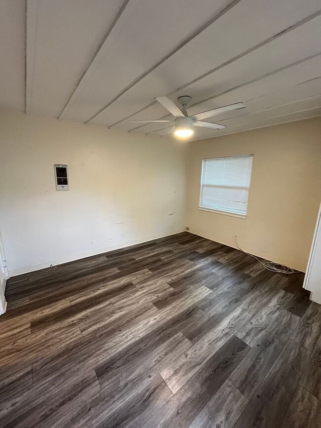Photo - PERFECTLY LOCATED STUDIO IN DOWNTOWN SOUTH PARK WITH GARAGE! ONLY $1,595/mo! Unit 3037.5 Juniper St