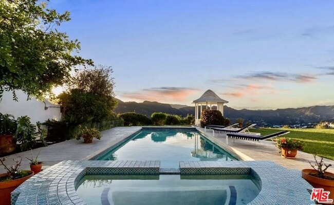 Photo - 16866 Charmel Ln