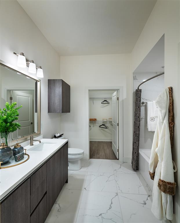 Photo - Kinley West LA